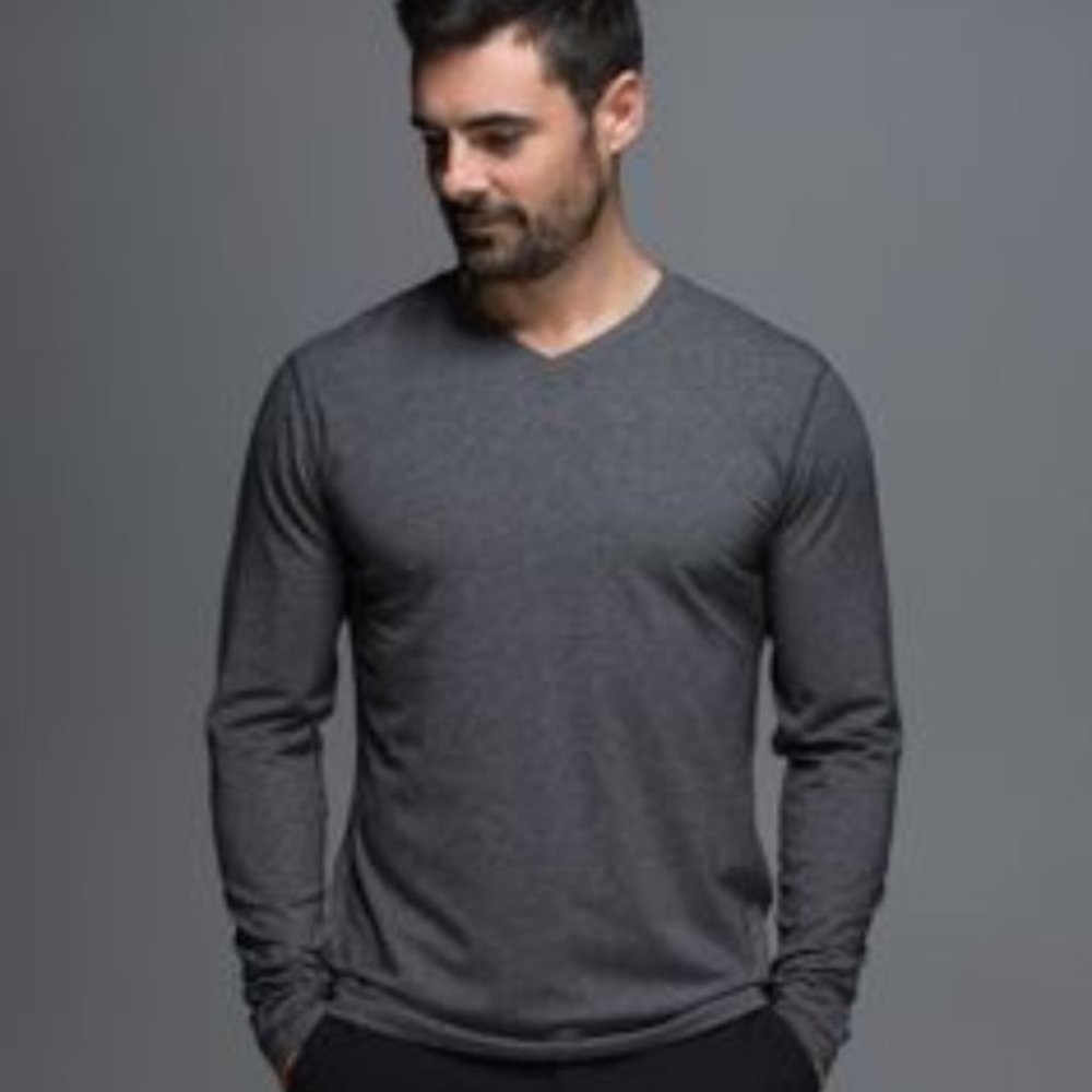 Lululemon Men 5 Year Basic Long Sleeve Tee Gray